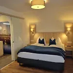 Haus Karnia & 3* Hermagor-Pressegger See
