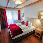 Hotel Haus Karnia Appartements&zimmer 3*