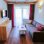 Haus Karnia Appartements&zimmer Hotel 3*