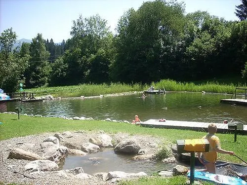 Haus Karnia & Отель