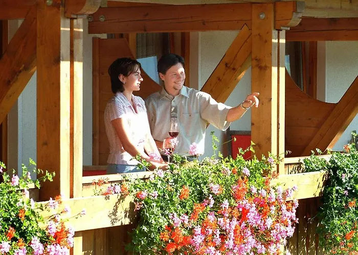 Отель Haus Karnia & 3*