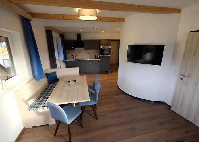 Ξενοδοχείο Haus Karnia & 3*