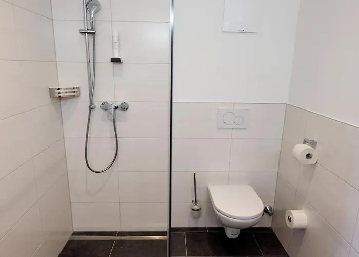 Отель Haus Karnia &