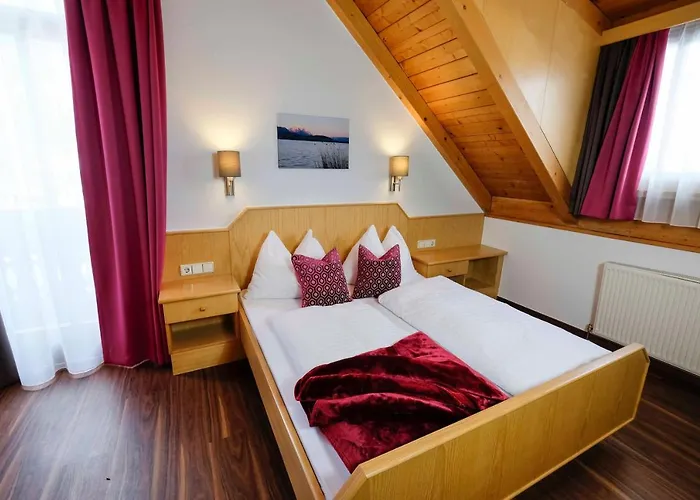 Haus Karnia & 3* Хермагор